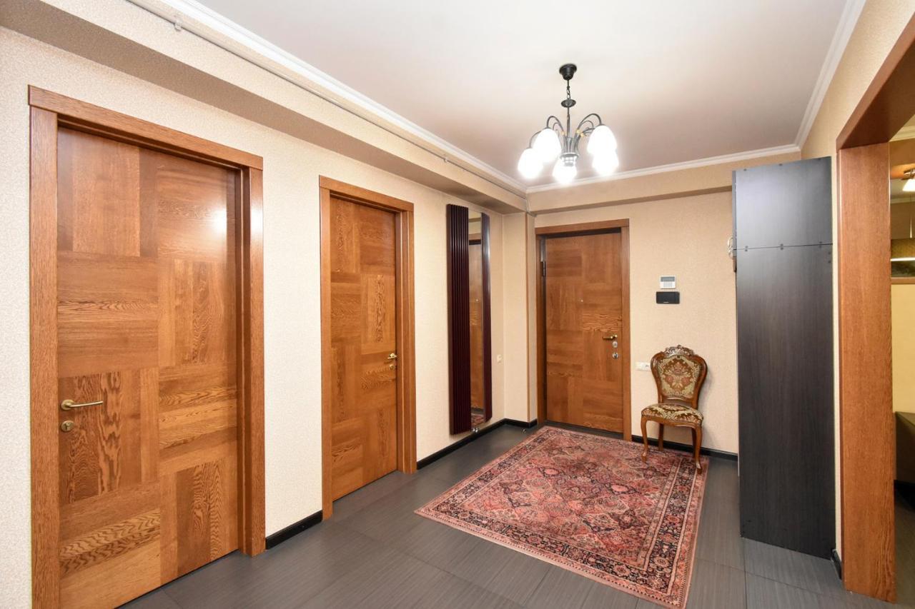 Dos Guest House 耶烈万 外观 照片