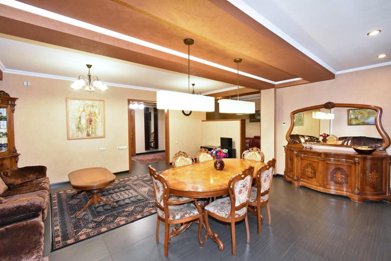 Dos Guest House 耶烈万 外观 照片