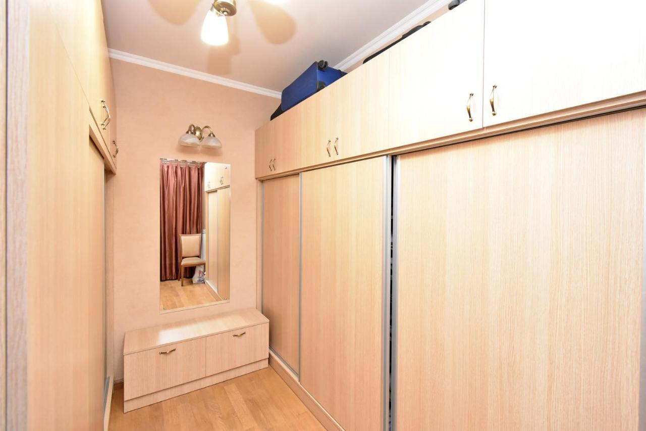 Dos Guest House 耶烈万 外观 照片